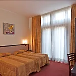 Hotel Carignano 4*