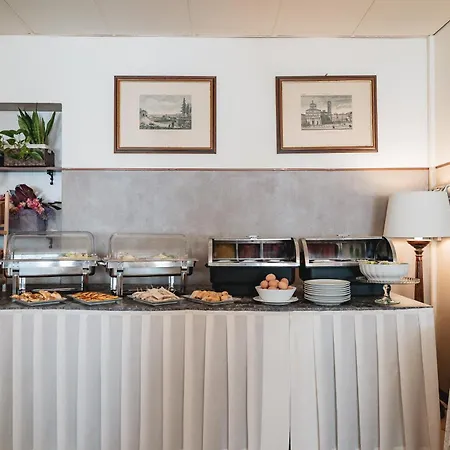 Hotel Carignano 4*