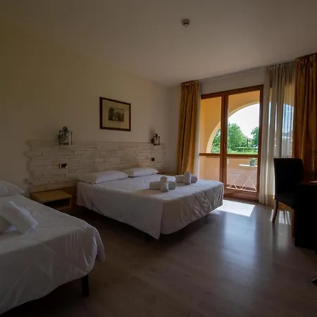Hotel Carignano