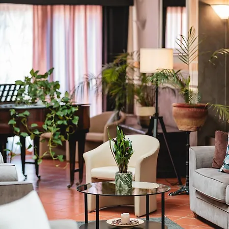Hotel Carignano