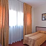 מלון Carignano 4*