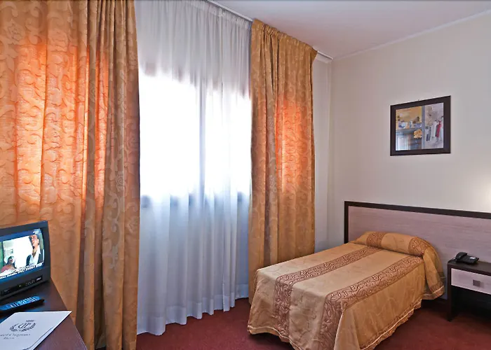 Hotel Carignano 4*